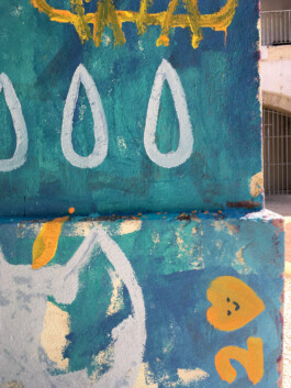 Fresque Clémenchat béton brouillon _ mural _ peinture _ street art 